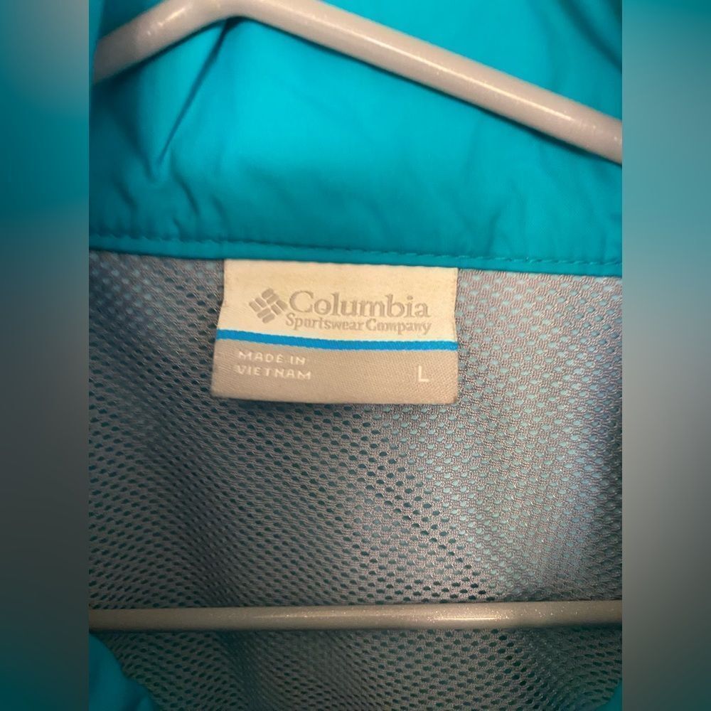 Columbia Women’s aqua blue 100% nylon packable rain wind jacket coat L - Picture 7 of 10